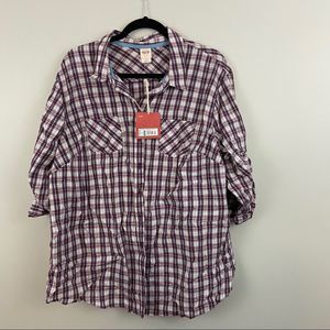 Cute plaid shirt by Mossimo. Women’s plus size 2